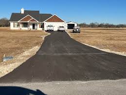 Best Asphalt Driveway Installation  in Dallas, TX